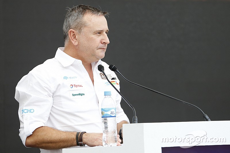 Etienne Lavigne, director del Dakar