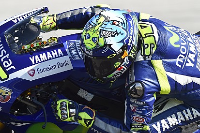 Rossi conoce de la obligación de ganar una carrera más