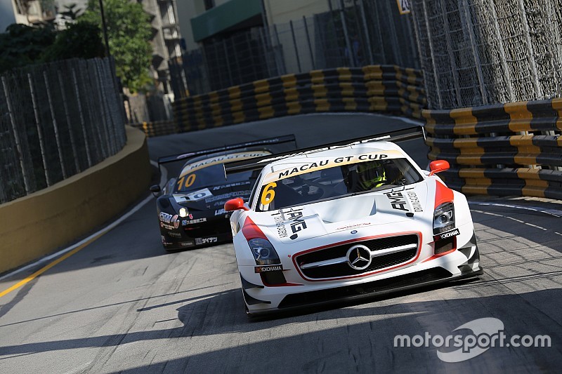 #6 Mercedes-AMG Driving Academy Mercedes-Benz SLS AMG GT3: Renger van der Zande