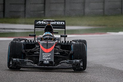 Alonso neemt tiende Honda-motor in gebruik