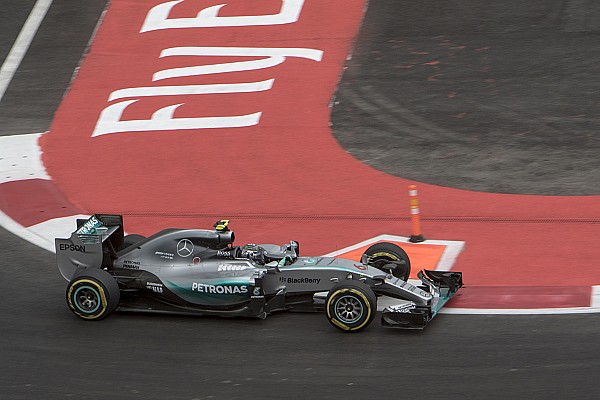 Nico Rosberg domina en la segunda pr&aacute;ctica
