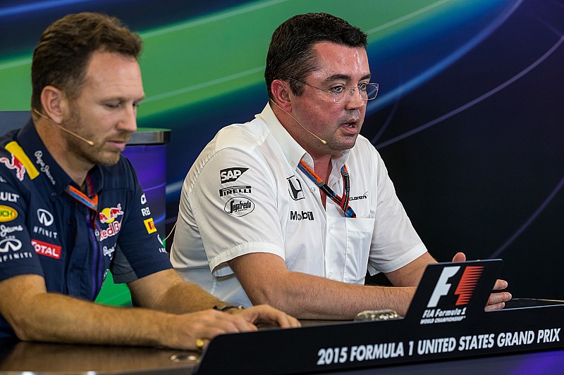 (L to R): Christian Horner, Red Bull Racing Team Principal and Eric Boullier, McLaren Racing Directo