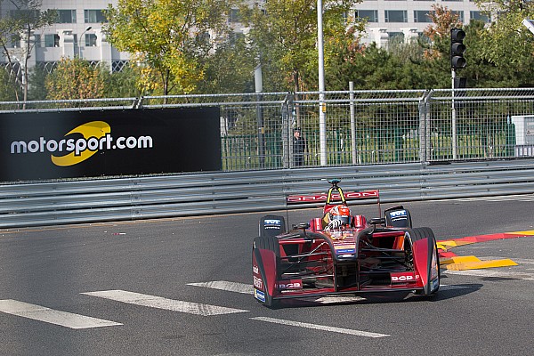 Duval fue el m&aacute;s r&aacute;pido en el inicio en Malasia