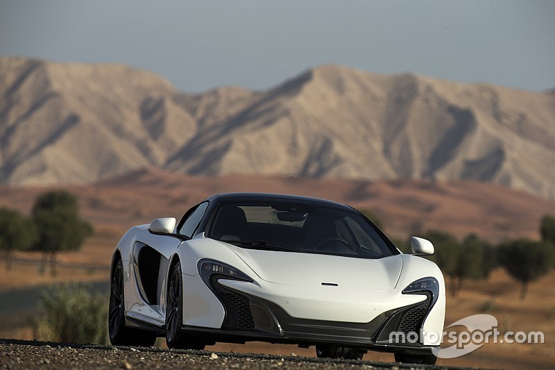 McLaren dévoile sa 650S Spider Al Sahara 79 à Dubaï