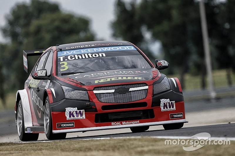 Tom Chilton op weg naar Sebastien Loeb Racing