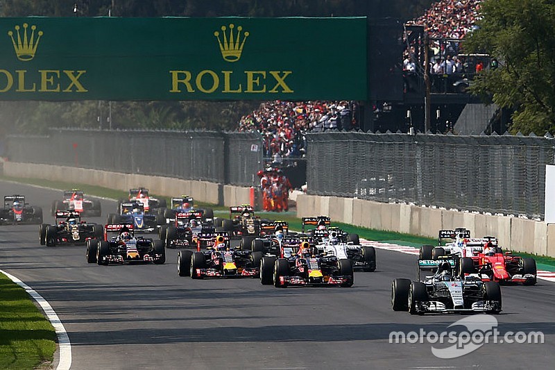 Nico Rosberg, Mercedes AMG F1 W06 lidera