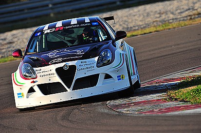 Nächster Test der Alfa Romeo Giulietta TCR erfolgreich abgeschlossen