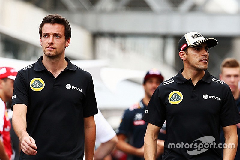 Jolyon Palmer, Lotus F1 com Pastor Maldonado, Lotus F1 Team e Romain Grosjean, Lotus F1 Team
