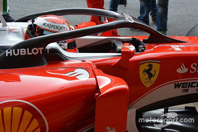 Kimi Räikkönen testet geschlossenes Cockpit an einem Formel-1-Auto