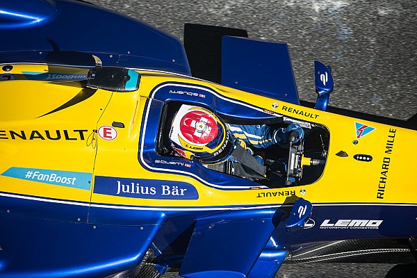  Buemi marca el paso en la apertura en Long Beach