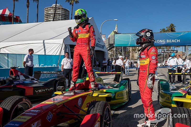 Race winner Lucas di Grassi, ABT Schaeffler Audi Sport with teammate in third place Daniel Abt, ABT Schaeffler Audi Sport