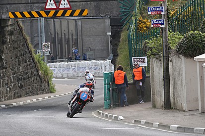 North West 200: Cooper & Farquhar „nicht lebensbedrohlich verletzt“