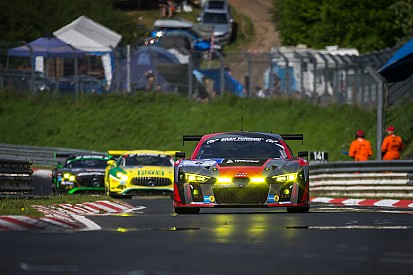 Bildergalerie: Die ersten Fotos vom 24h-Rennen an der Nordschleife