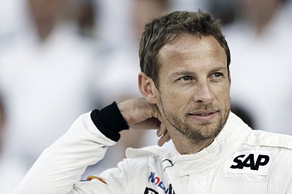 Button ma inkább autószerelő volt a McLarennél, mint versenyező