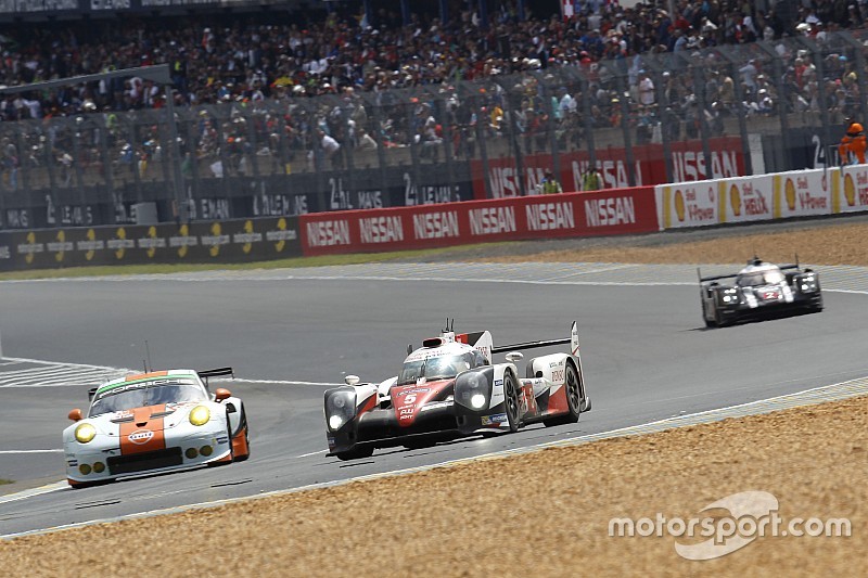Fotostrecke: Die Spitzenautos aller Klassen nach 6 Stunden in Le Mans