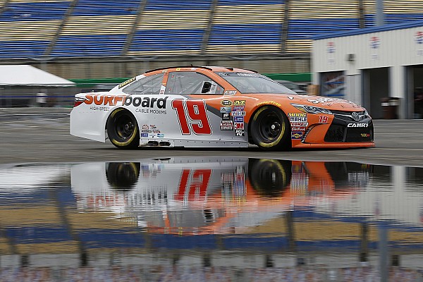 Edwards fue el más veloz en la práctica final en Kentucky