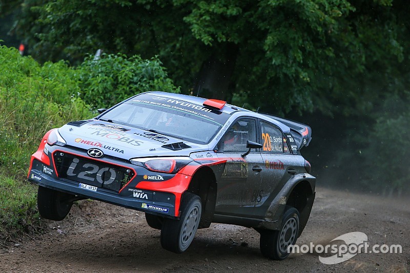 <b>Dani Sordo</b>, hospitalizado tras sufrir un accidente en Finlandia ...