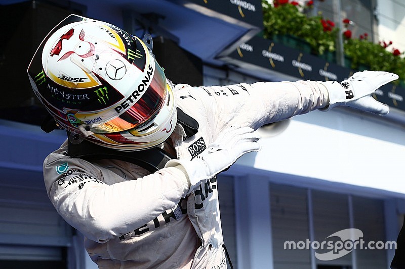 Winner Lewis Hamilton, Mercedes AMG F1 Team celebrates in parc ferme