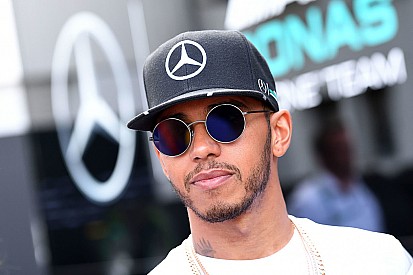 Mercedes: Lewis Hamiltons hätte besser nicht gleich zu Charlie Whiting rennen sollen