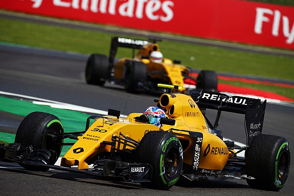 Renault irá decidir em setembro sobre pilotos de 2017