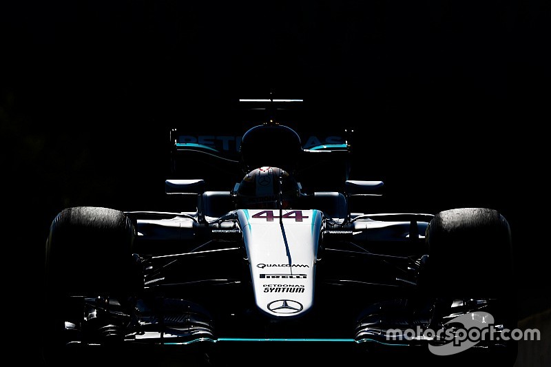 Lewis Hamilton, Mercedes AMG F1 W07 Hybrid