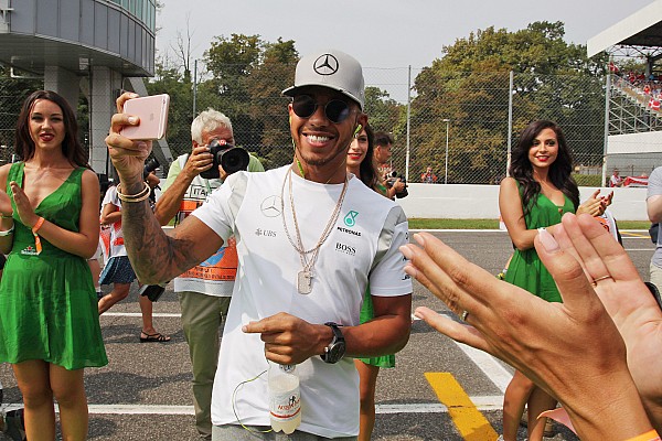 Hamilton ve a Red Bull poderoso en Singapur