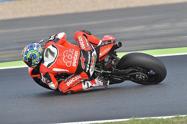 Chaz Davies logr&oacute; el doblete en Magny-Cours