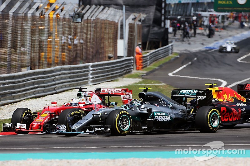 Sebastian Vettel wehrt sich gegen Vorwürfe, er fahre zu aggressiv