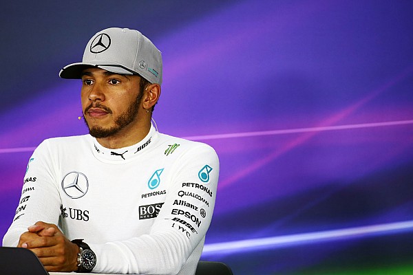 Chefe: Hamilton n&atilde;o ser&aacute; afetado por confus&otilde;es fora da pista