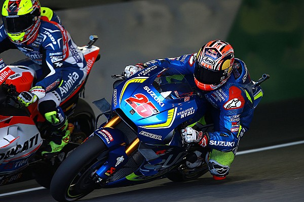 Viñales: “De saber que Rossi iba detrás habría cortado”