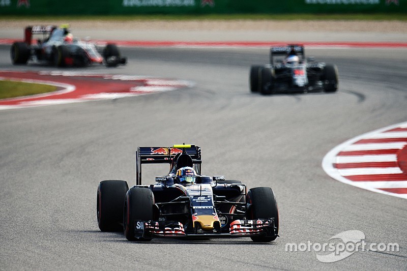 Carlos Sainz Jr., Scuderia Toro Rosso STR11