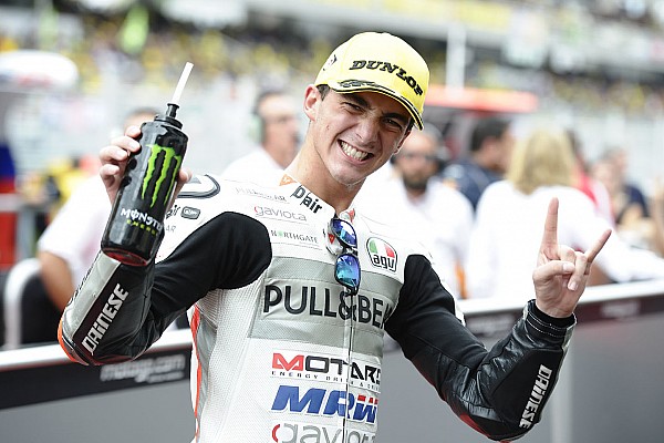 Bagnaia vence aposta com time e testará MotoGP em Valência