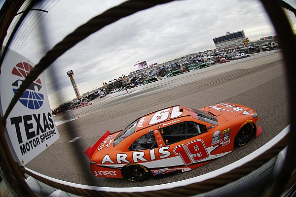 Daniel Su&aacute;rez no se siente seguro para el Chase de Xfinity