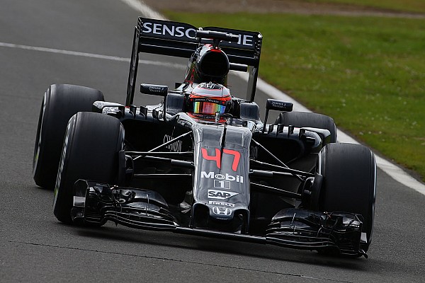 Vandoorne: "No espero nada de mi relaci&oacute;n con Alonso"