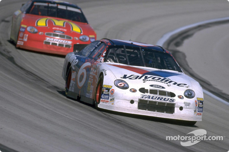 Valvoline Ford Taurus driver Mark Martin helped Ford win the 1999 NASCAR Manufacturers Championship with two victories