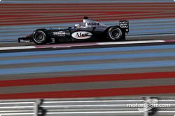 Alexander Wurz teste la McLaren Mercedes MP4-18