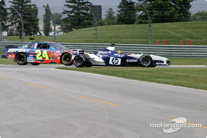 Juan Pablo Montoya, Chevrolet DuPont y Jeff Gordon, Williams-BMW FW24