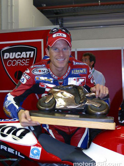 Neil Hodgson, champion du monde de SBK 2003