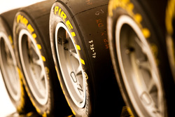 Pirelli pneu et logo