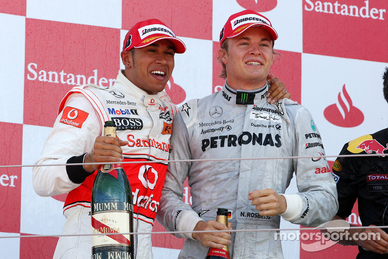 Podium: 2de Lewis Hamilton, McLaren Mercedes, 3de Nico Rosberg, Mercedes GP