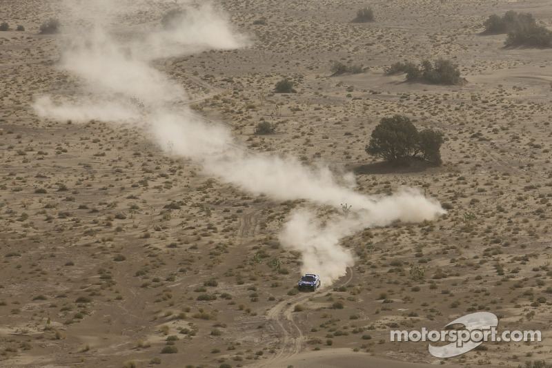 Volkswagen Motorsport: Carlos Sainz en Lucas Cruz Senra test de Volkswagen Race Touareg 3 in Marokko