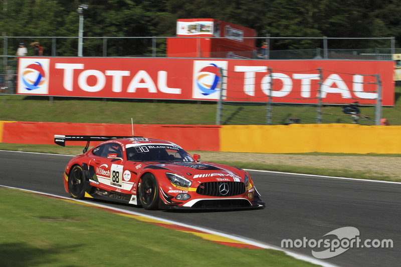 2. #88 AKKA ASP, Mercedes-AMG GT3: Tristan Vautier, Renger Van der Zande, Felix Rosenqvist