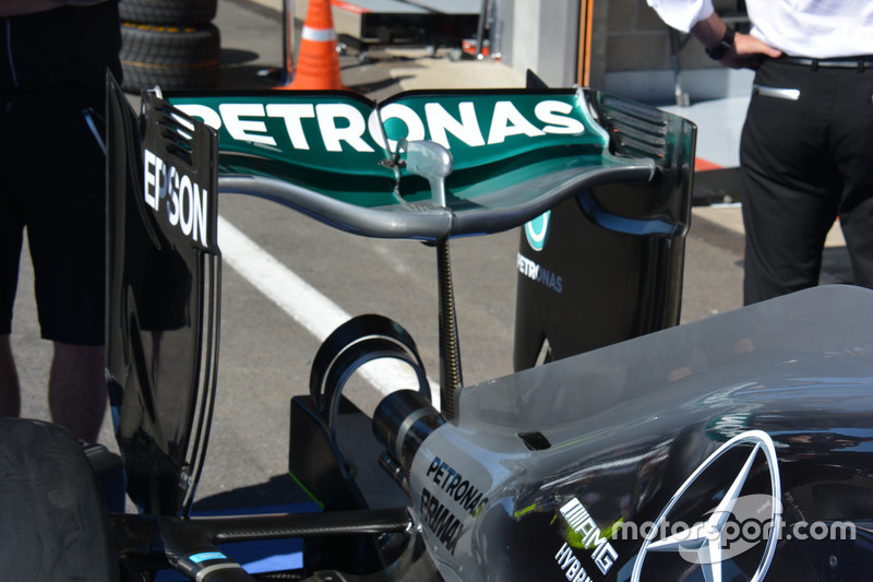 Mercedes F1 W07: Heckflügel
