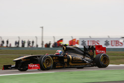 Виталий Петров, Lotus Renalut F1 Team