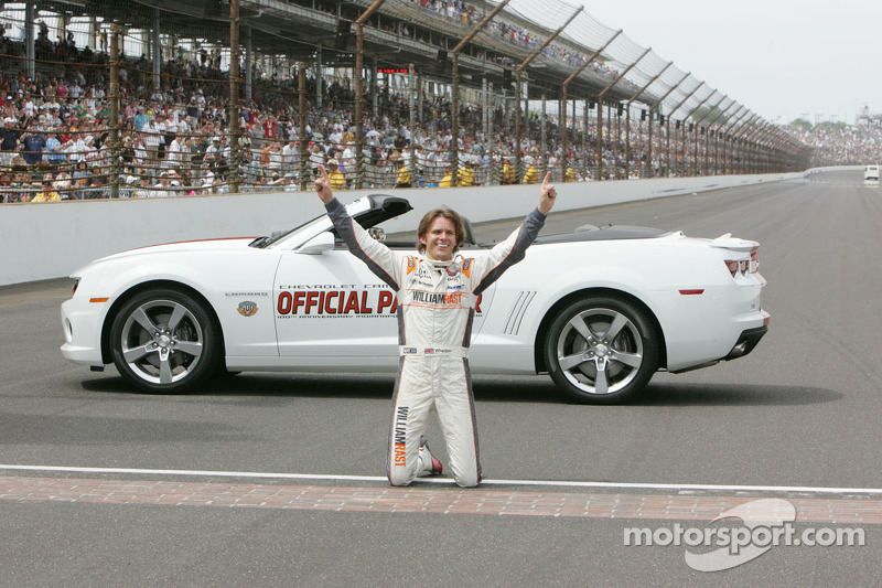 Ganador de la carrera Dan Wheldon, Bryan Herta Autosport with Curb / Agajanian celebra