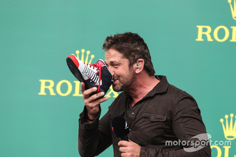 El actor Gerard Butler GP de Estados Unidos 2016