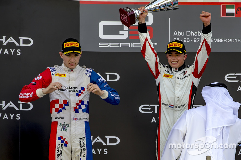 Nyck de Vries, twee overwinningen in GP3