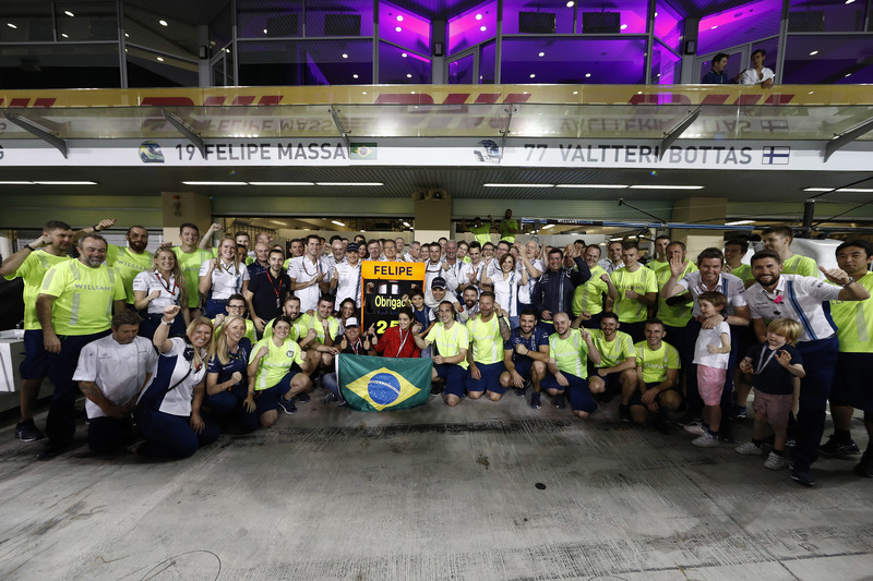 A prova marcou a despedida de Felipe Massa da F1. Antes de depois da nona posição de Felipe, o fim de semana do brasileiro foi repleto de homenagens.