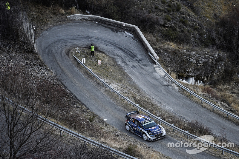 Отт Тянак и Мартин Ярвеоя, Ford Fiesta WRC