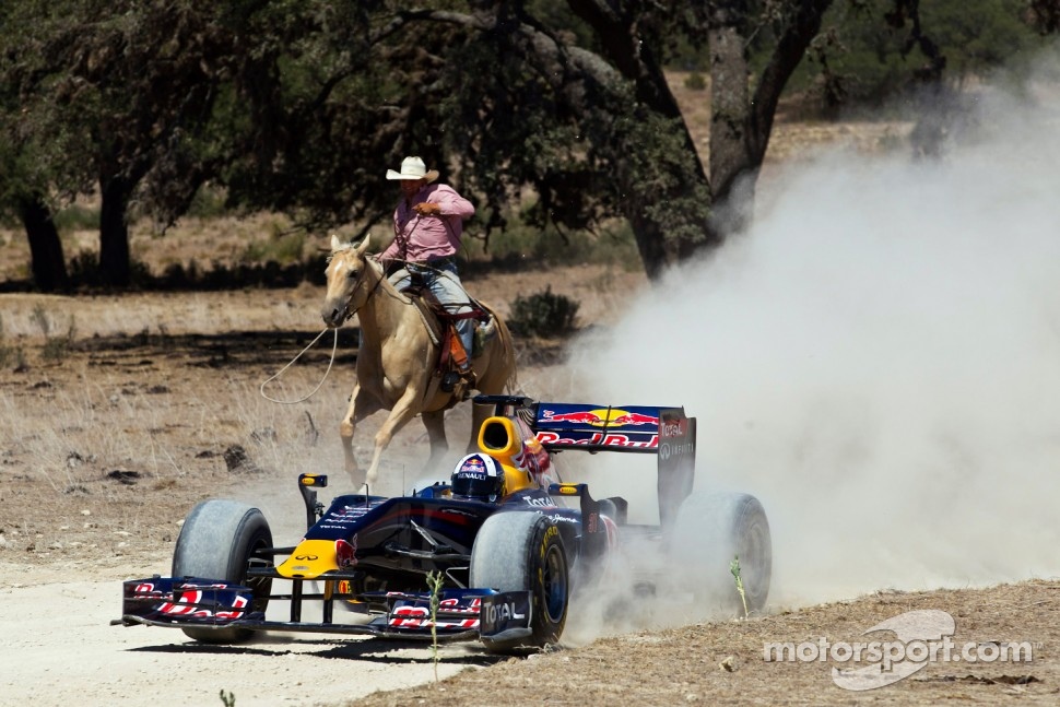 David Coulthard drives the Red Bull F1 car on the Circuit of the Americas in construction